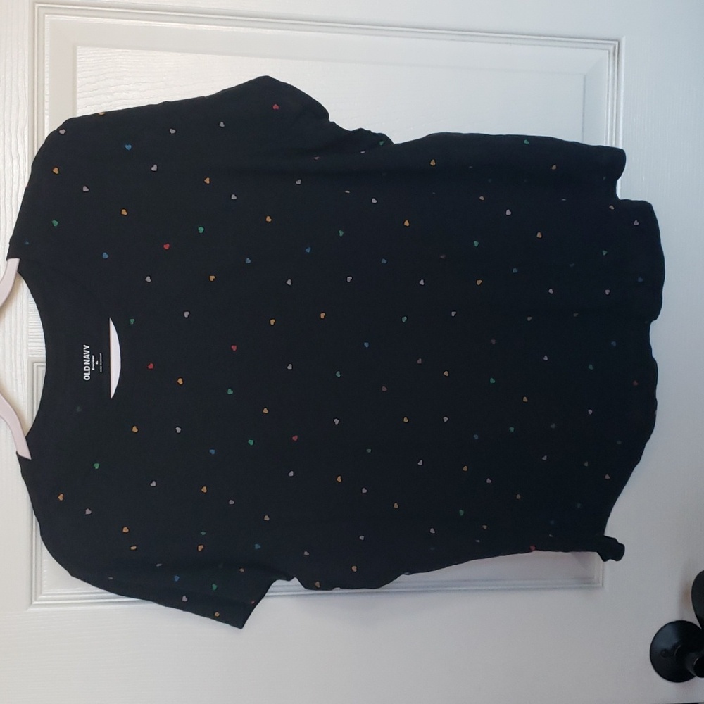 Pre owned old navy black with hearts 💞 boxy shirt size XL